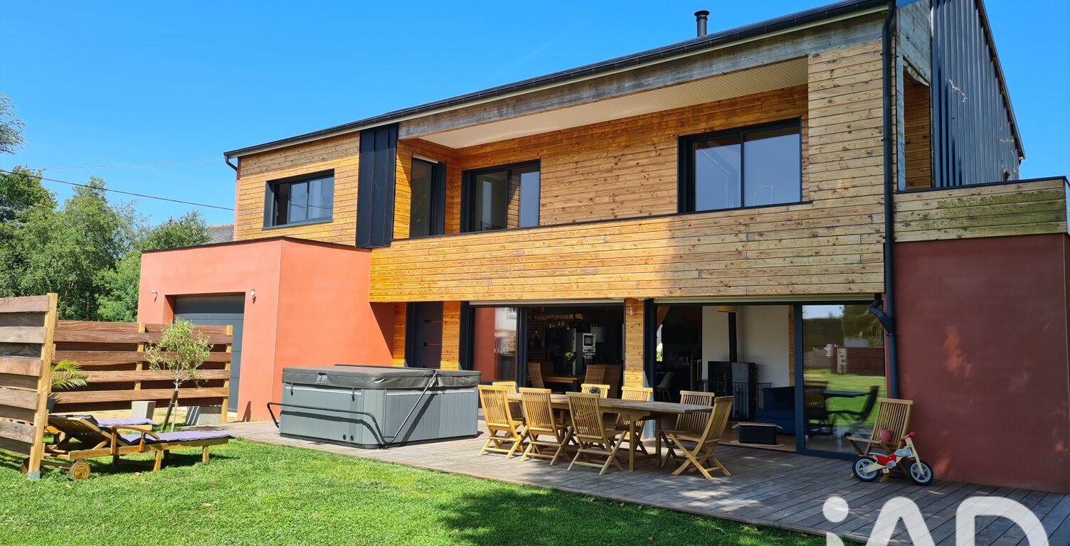 Vente Maison/villa 8 pièces — photo 1