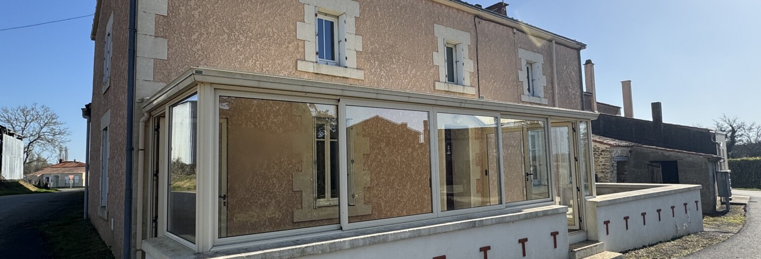 Maison 5 Pièces 137 m² à vendre à Rives-du-Fougerais (85410)