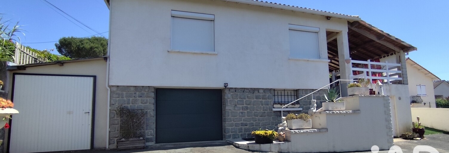 Maison 6 Pièces 110 m² à vendre à Sainte-Eanne (79800)