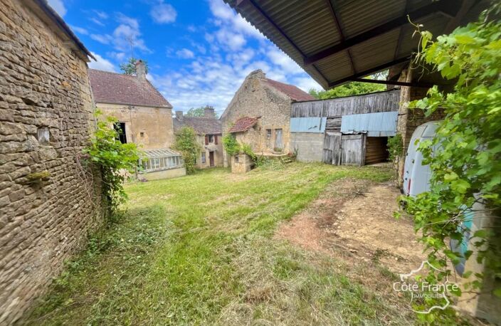 corps de ferme à rénover au coeur de la campagne bourguignonn — photo 4