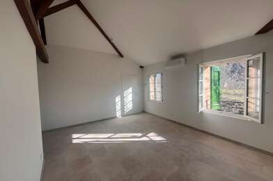 Appartement 3 pièces 850 €