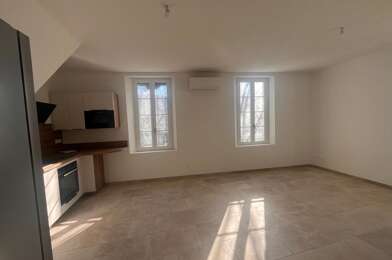 Appartement 3 pièces 820 €