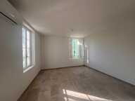 T3 entièrement rénové – 61 m² – Parking privatif – Riez — photo 3