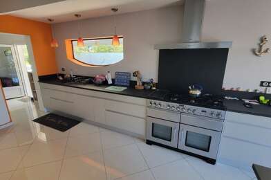 Maison 6 pièces 699500 €