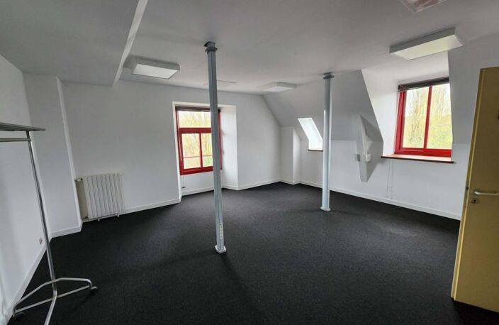 IMMEUBLE DE BUREAUX – 820 m² – EMPLACEMENT STRATÉGIQUE AUX PORTES DE RENNES — photo 5