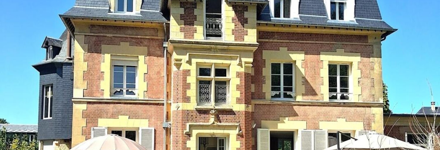 Maison 12 Pièces 377 m² à vendre à Lisieux (14100)