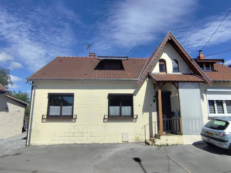 Maison semi-individuelle de 74 m² à Fourmies — photo 1