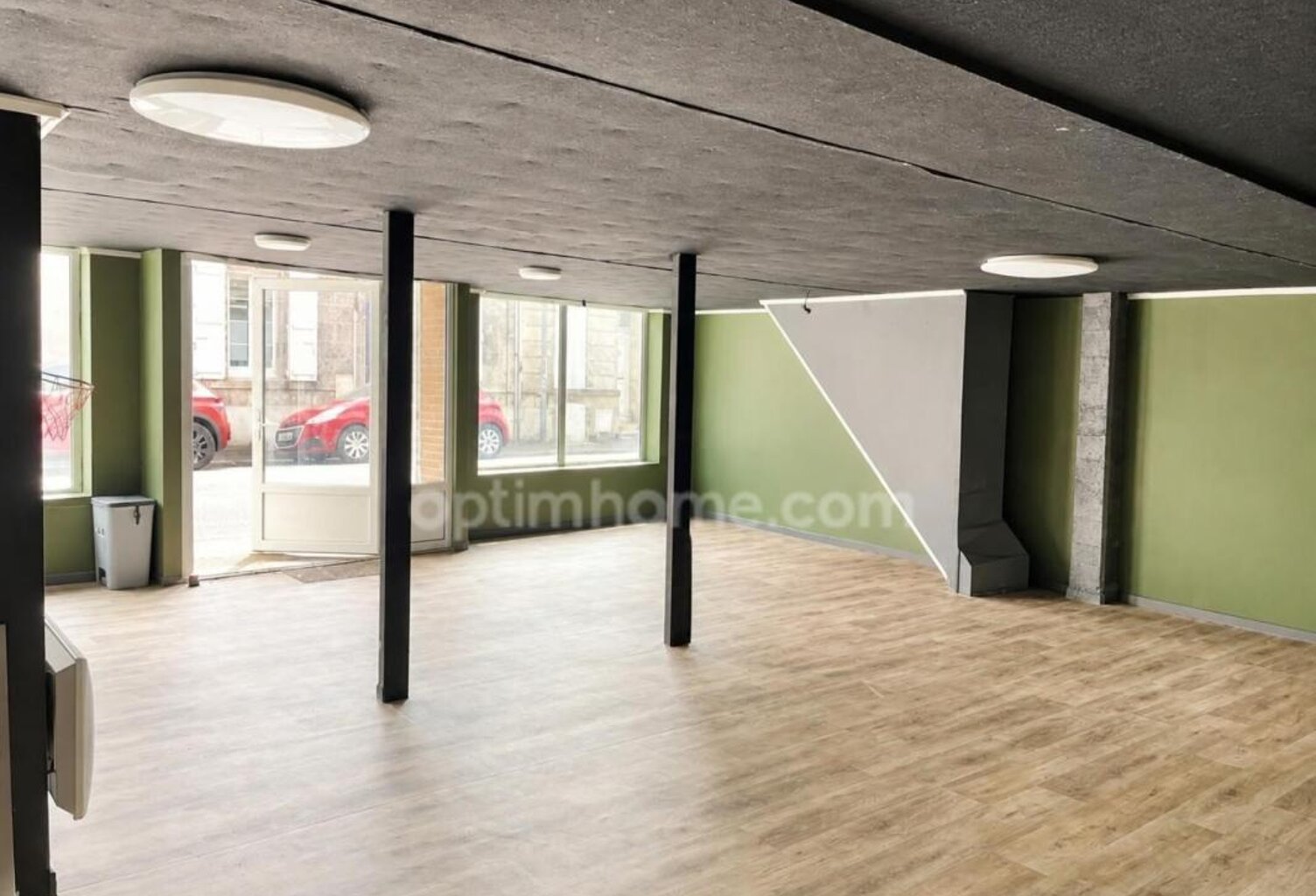 QUARTIER VICTOR HUGO - Idéal investisseur/entrepreneur - Fort potentiel d'aménagement - ANGOULEME (16) — photo 1