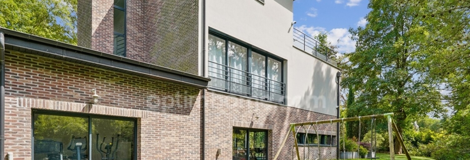 Maison 7 Pièces 234 m² à vendre à Rueil-Malmaison (92500)