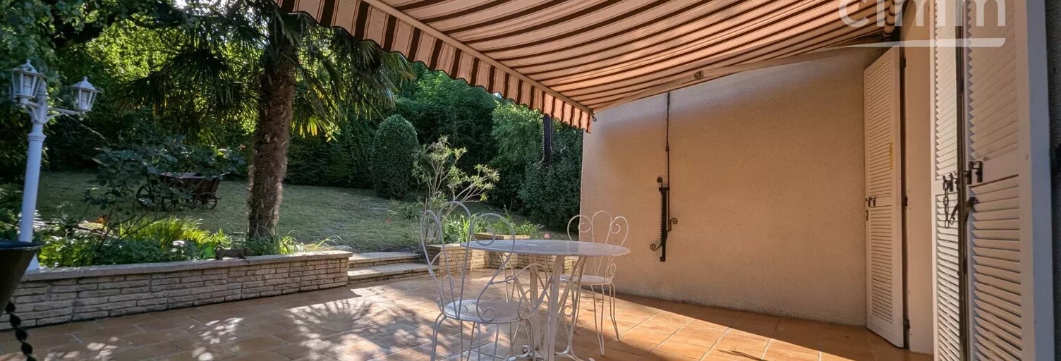 Maison 6 Pièces 102 m² à vendre à Saint-Pierre-de-Chandieu (69780)