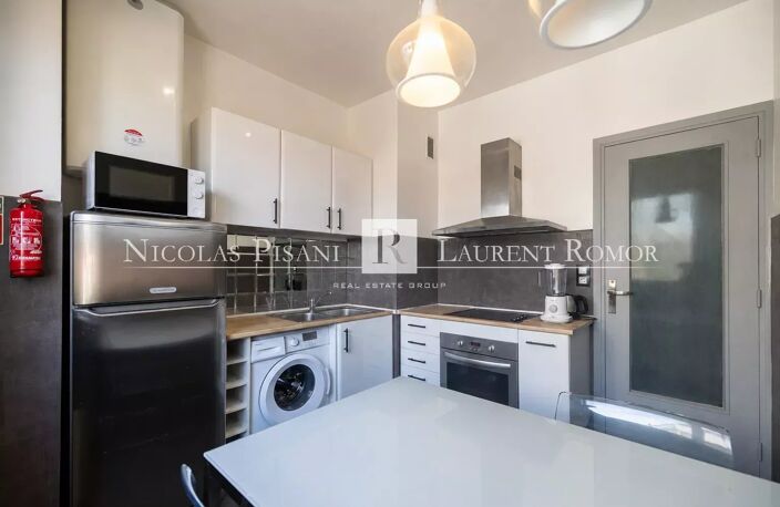 EXCLUSIVITÉ - APPARTEMENT ENTIEREMENT RENOVE – CALME ABSOLU - PR — photo 2
