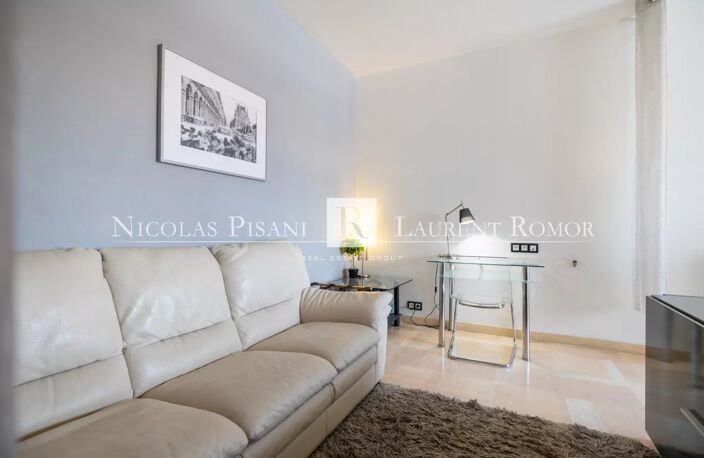 EXCLUSIVITÉ - APPARTEMENT ENTIEREMENT RENOVE – CALME ABSOLU - PR — photo 4