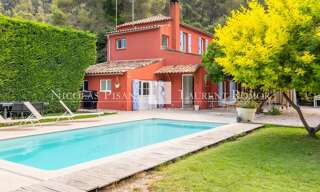 Maison 6 Pièces 115 m² à vendre à Colomars (06670)