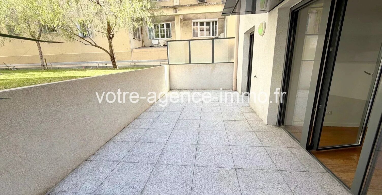 Rare, Nice cœur Libération très beau 2 pièces, terrasse — photo 1