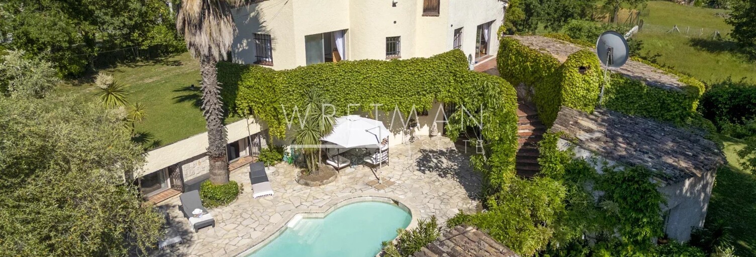Maison 7 Pièces 322 m² à vendre à Vence (06140)