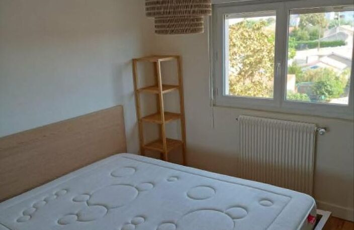 T4 — photo 3