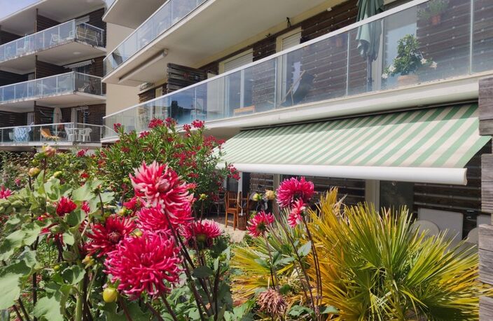 LA ROCHELLE – LES MINIMES – APPARTEMENT T2 AVEC TERRASSE 48m² PLEIN SUD VUE LAC ET PARKING SÉCURISÉ — photo 3