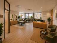 Plateau de bureaux à vendre SAINTE FOY LES LYON (69), bureaux d'une surface de 190 m² (partie privative) et 20 m² de parties communes. Possibilité d'acheter en sus 7 places de stationnement — photo 2