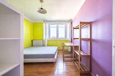 Appartement 5 pièces 410 €
