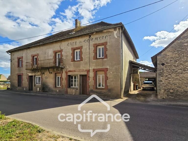 Immeuble à vendre proche de CHALON SUR SAONE (71) — photo 1
