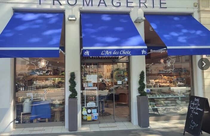 LYON 7EME Emplacement n°1 Fromagerie ou autre — photo 2