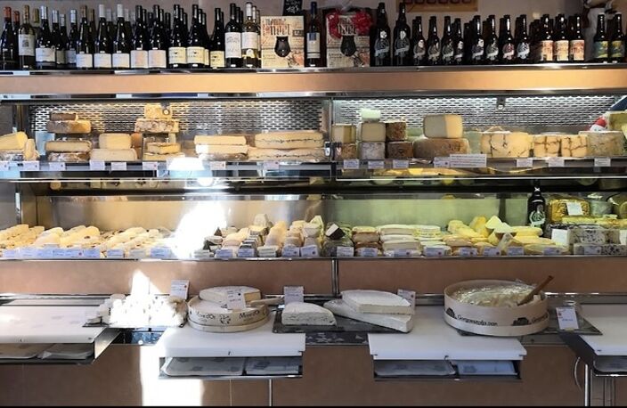 LYON 7EME Emplacement n°1 Fromagerie ou autre — photo 4