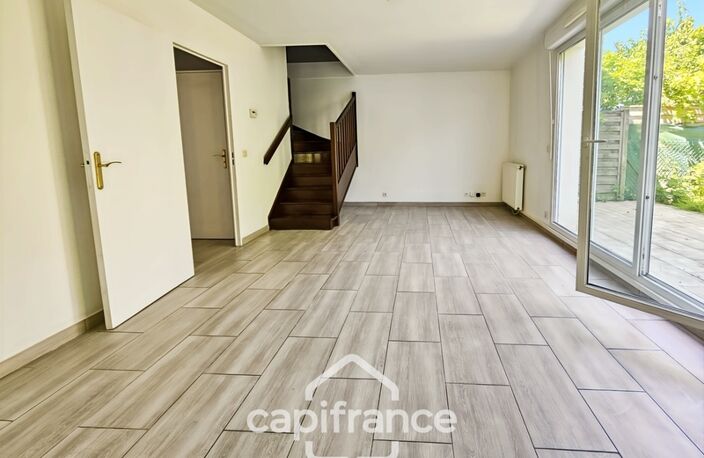 MAISON FAMILIALES 5 PIÈCES AVEC JARDIN ET GARAGE — photo 5