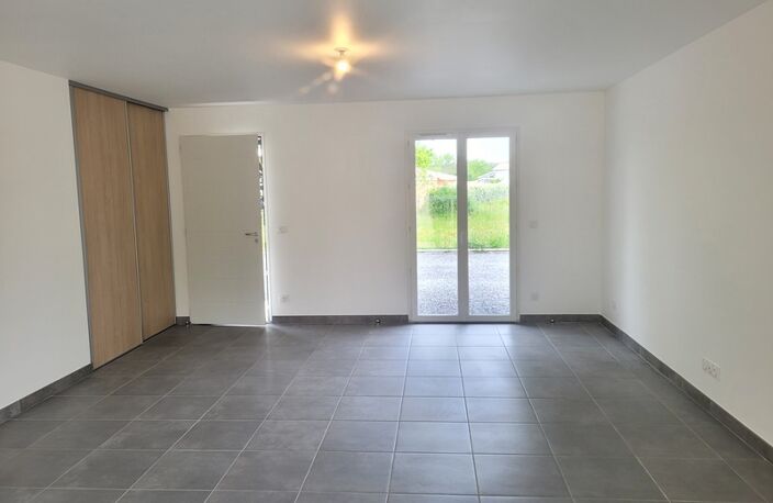 Dpt Gironde (33), à vendre  maison neuve  90 m2  avec en plus  garage 15 m2 et terrain de 820 m2 — photo 4