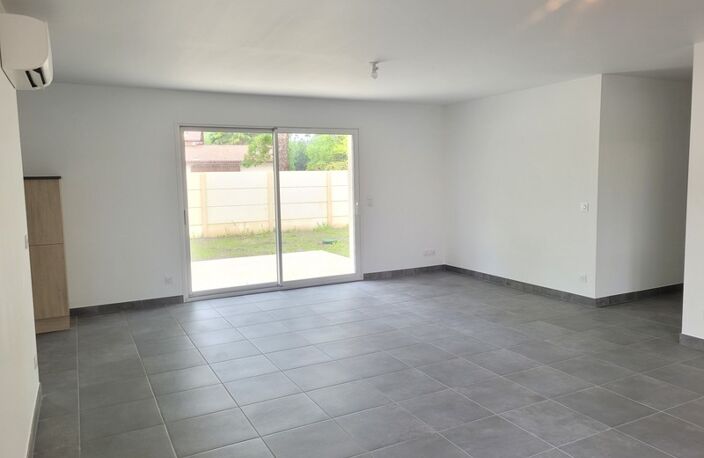 Dpt Gironde (33), à vendre  maison neuve  90 m2  avec en plus  garage 15 m2 et terrain de 820 m2 — photo 5