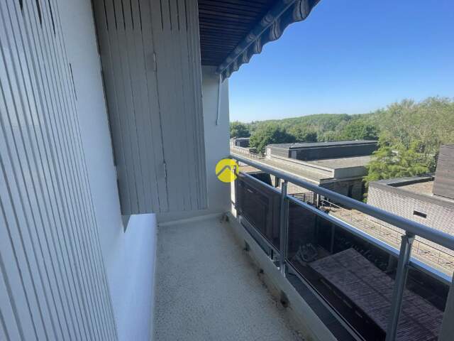 APPARTEMENT SERAUCOURT — photo du bien