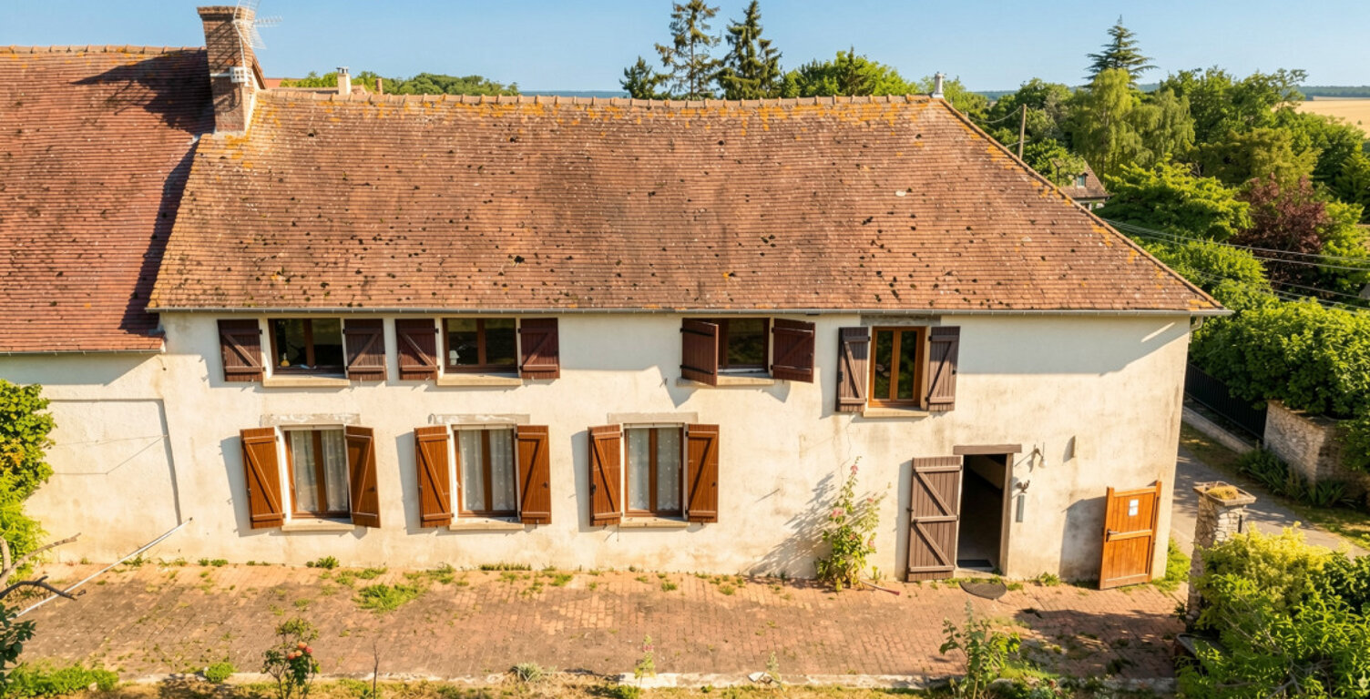 ST LUBIN DE LA HAYE (28) - Maison 5p - 141m² — photo 1