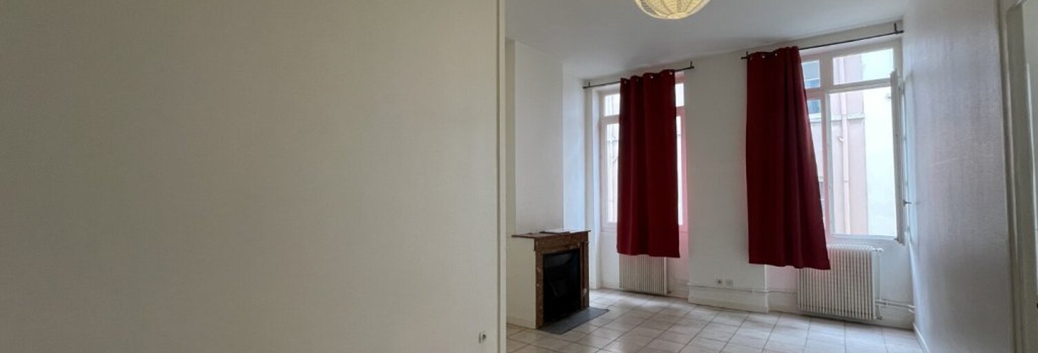 Appartement 1 Pièce 42 m² à louer à Lyon 1 (69001)