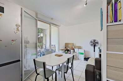 Appartement 2 pièces 860 €