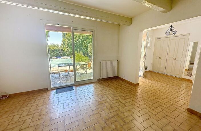 Maison À Vendre, 5 chambres, jardin clos, piscine, Morières-Les-Avignon, 135 m² + dépendances — photo 5