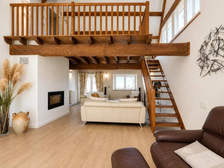 Maison de 8 pièces de 190 m² à La Bastide-de-Besplas — photo 1