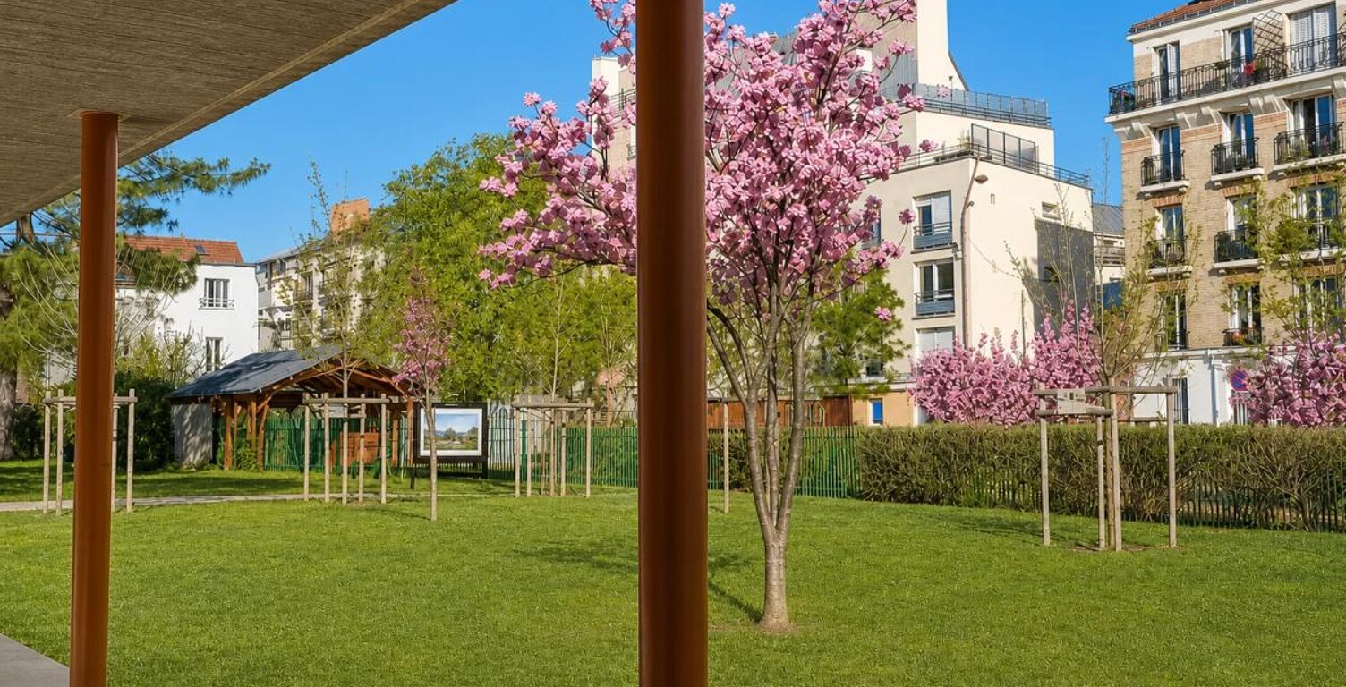 STUDIO DANS IMMEUBLE RECENT EN PLEIN CENTRE DES LILAS - 27,61 M2 — photo 1