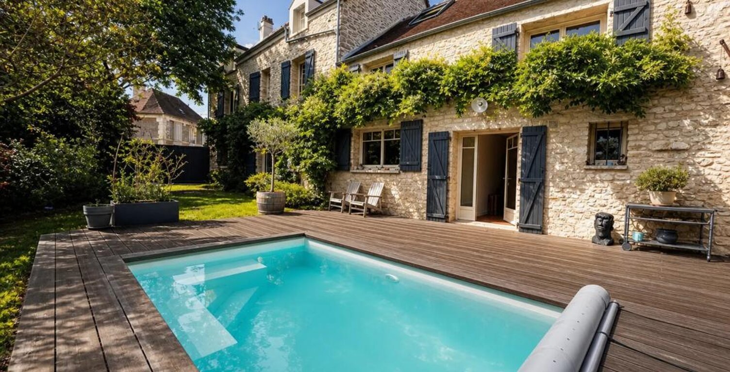 Maison de 7 pièces de 240 m² — photo 1