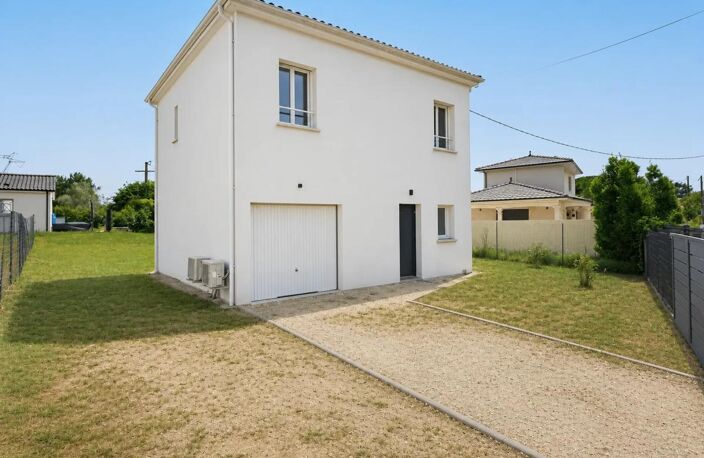 Maison de 4 pièces de 100 m² à Ambarès-et-Lagrave — photo 2