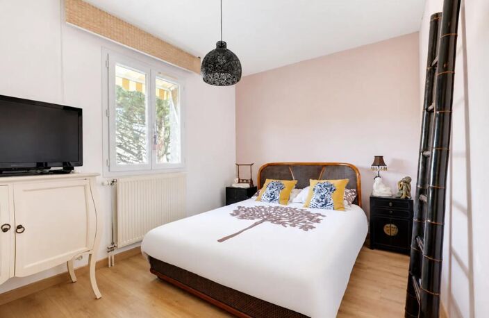 Maison de 4 pièces de 112 m² à Décines-Charpieu — photo 5