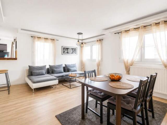 Rare, beau duplex de 105m² — photo du bien