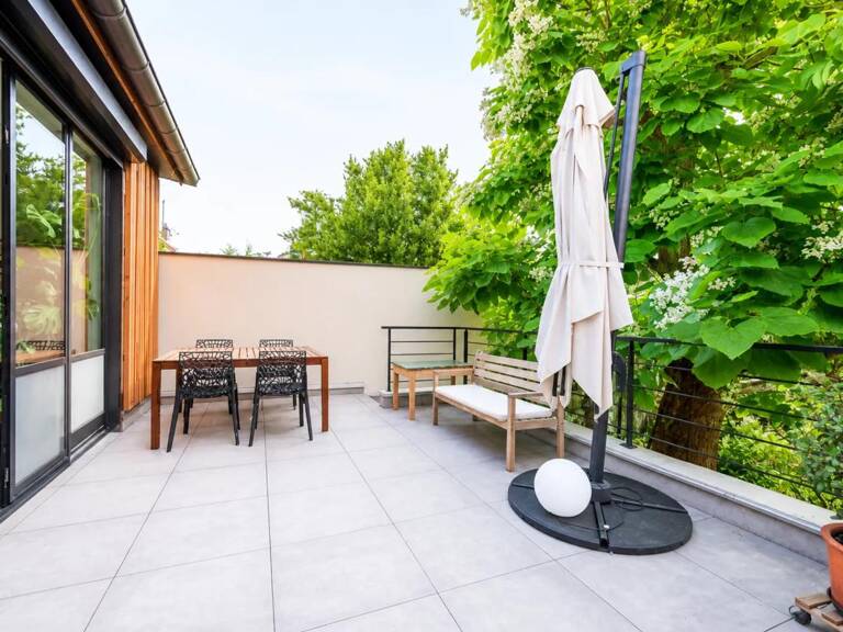 Maison de 234m² au sol à Nanterre Ville — photo 1