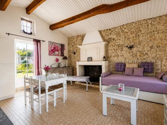 Le cadre idéal pour famille et vos projets professionnels-301 m² — photo du bien