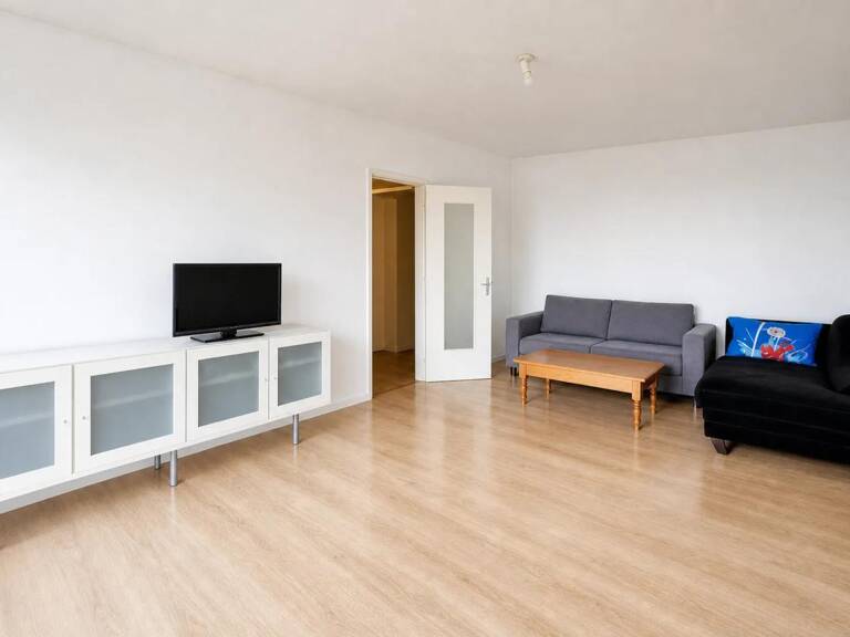 Appartement : 3 pièces  à Écully — photo 1