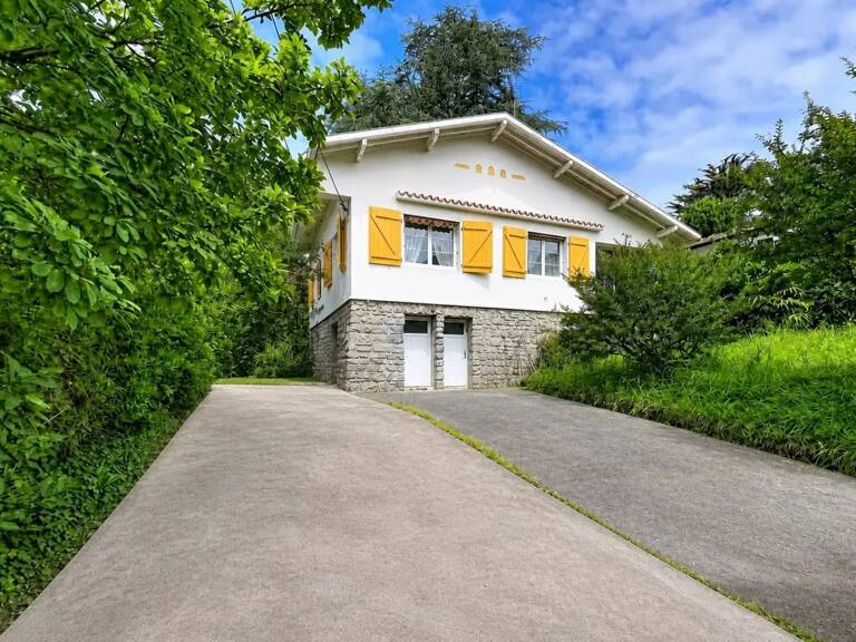 Maison de 4 pièces + 3 studios à Saint-Jean-de-Luz — photo 1