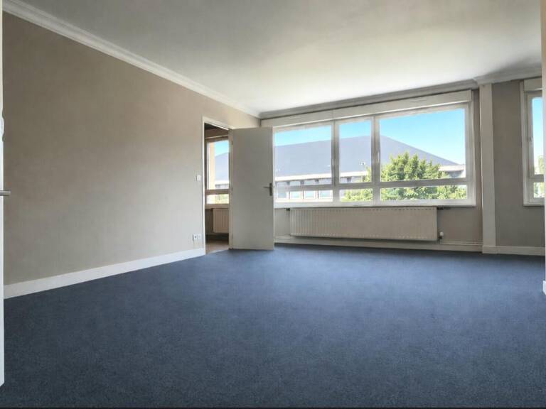 Appartement traversant de 88m2 secteur St Remy REIMS — photo 1