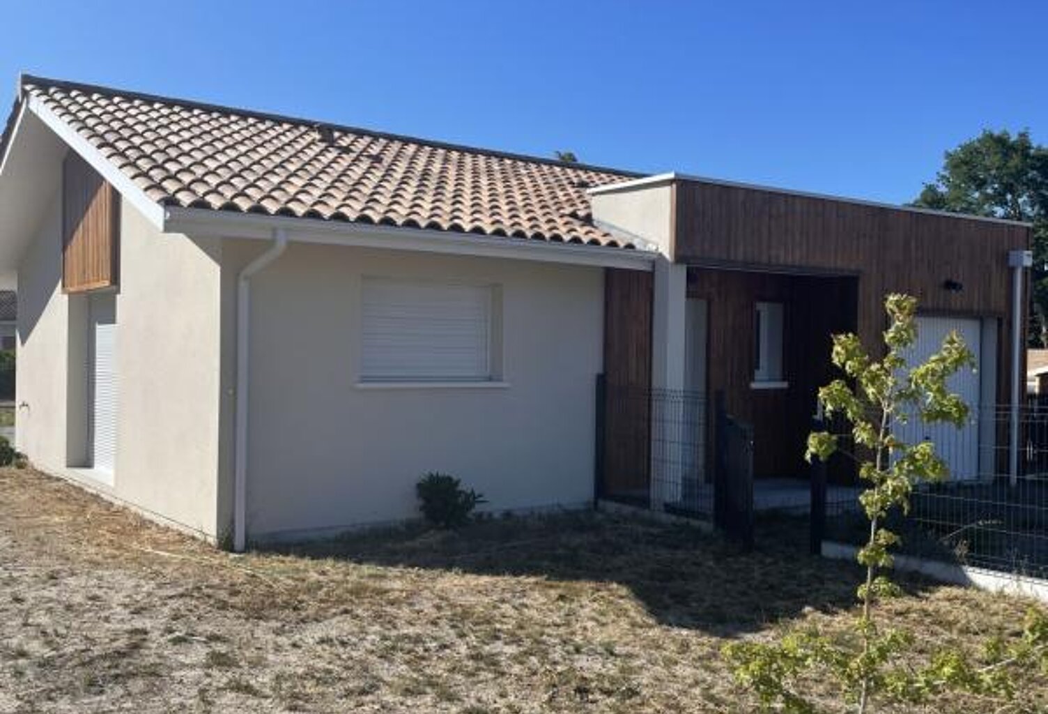 Maison 3 chambres de 98.51 m² à SANGUINET (40) Frais de notaire réduits — photo 1