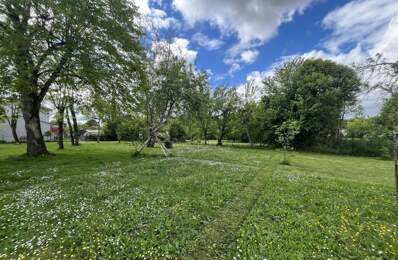 Terrain à bâtir de 660 m² à MARTILLAC (33) — photo du bien