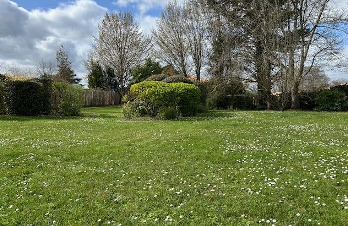 Terrain à bâtir de 500 m² à LEOGNAN (33) — photo 2