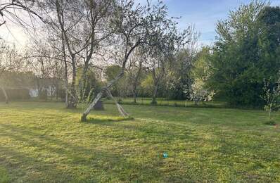 Terrain à bâtir de 660 m² à MARTILLAC (33) — photo du bien