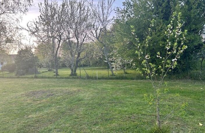 Terrain à bâtir de 660 m² à MARTILLAC (33) — photo 5